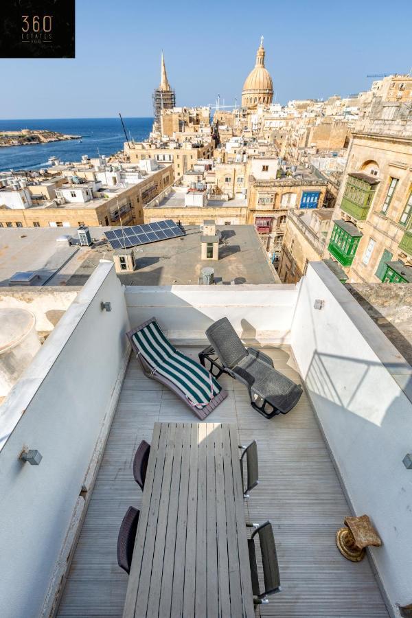 Mesmerising Views For A 2Br Apt In The Capital By 360 Estates Valletta Luaran gambar